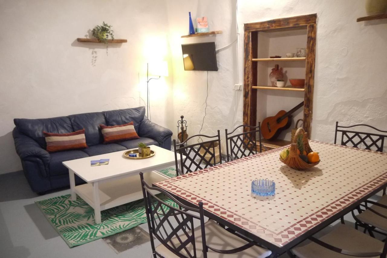 Eco Holidays Cave House Justine 格拉纳迪利亚-德阿沃纳 外观 照片