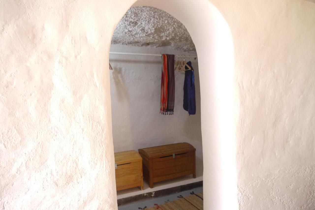Eco Holidays Cave House Justine 格拉纳迪利亚-德阿沃纳 外观 照片